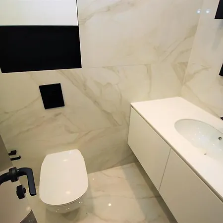 Future Design Flat Izgrev *